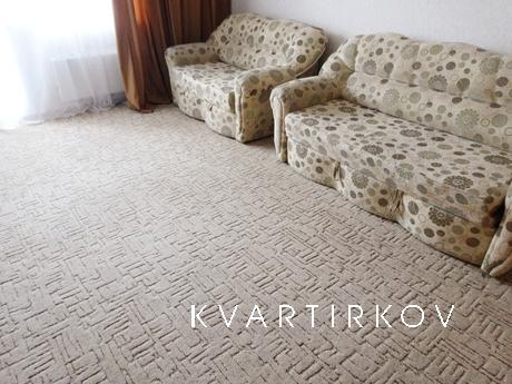 2-хком. кв. Центр. Отчетность., Магнитогорск - квартира посуточно