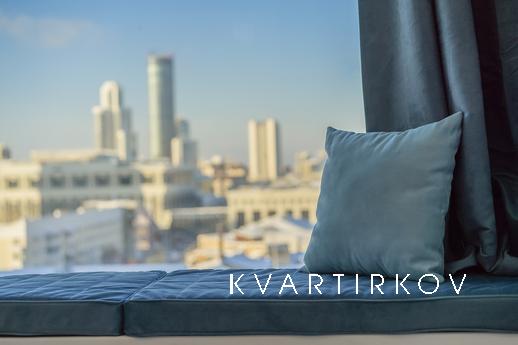 Шикарный люкс с панорамным видом!, Екатеринбург - квартира посуточно