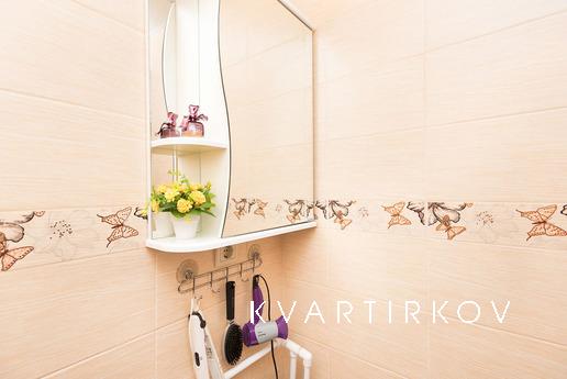 Компактная квартира-студия в центре, Екатеринбург - квартира посуточно