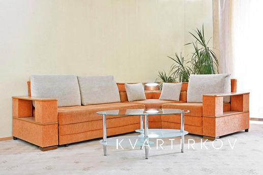 Daily and hourly surrenders beautiful and very stylish studi