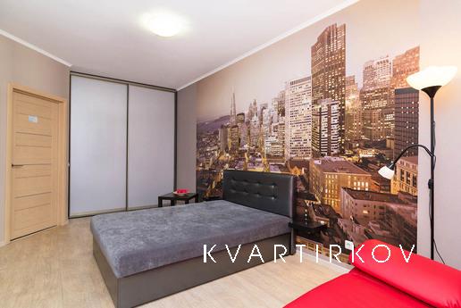 Elegant studio apartment on Shchors Str, Yekaterinburg - apartment by the day