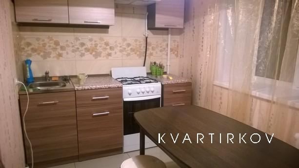 Квартира на 8 человек с евроремонтом, Екатеринбург - квартира посуточно