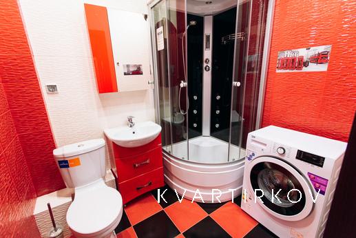 Квартира с Евроремонтом у Цирка, Екатеринбург - квартира посуточно