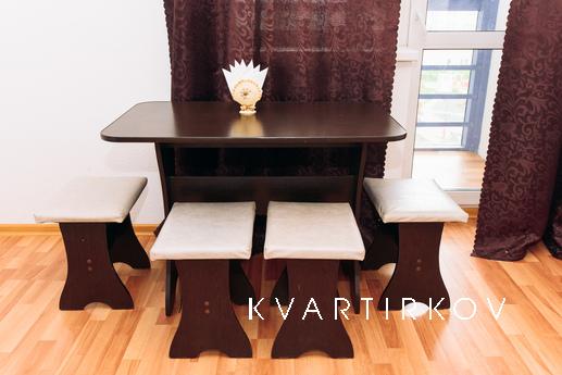 Квартира в у метро Геологическая, Екатеринбург - квартира посуточно