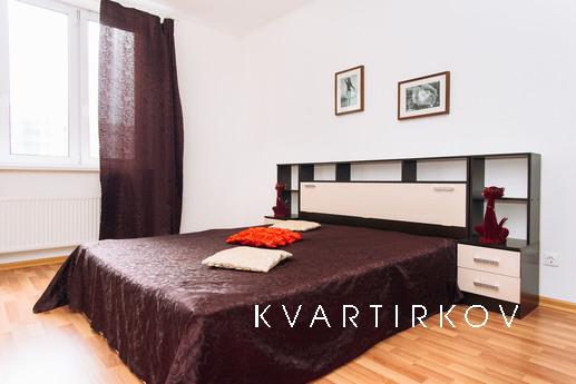 Квартира в у метро Геологическая, Екатеринбург - квартира посуточно