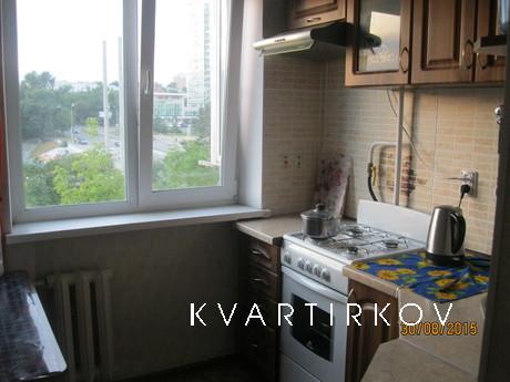 For an hour - from 350 p / h, Railroad Station, T.TS - 