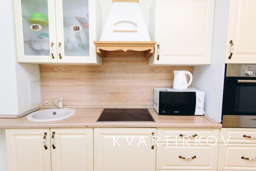 2-комнатная квартира, Центр., Екатеринбург - квартира посуточно