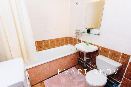 2-комнатная квартира, Центр., Екатеринбург - квартира посуточно