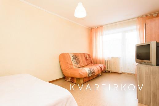 1-bedroom apartment, Center, Yekaterinburg - apartment by the day