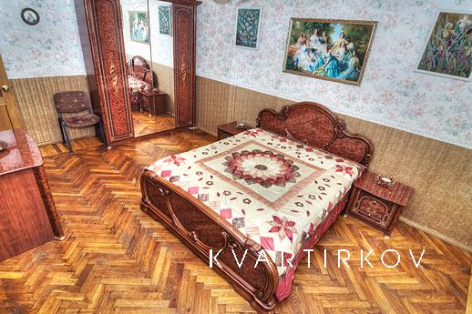 The apartment is located in the historic center of the Admir