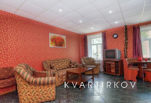 Large apartment in the center, Saint Petersburg - apartment by the day