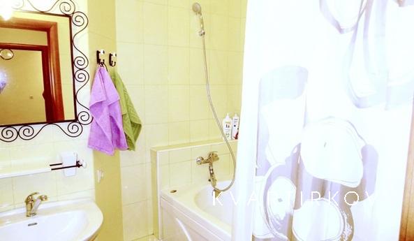 Чудесная квартира в новостройке, Екатеринбург - квартира посуточно