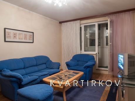 2-комнатная квартира посуточно, Москва - квартира посуточно