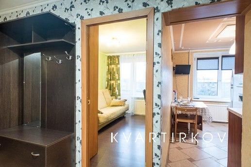 Spacious, comfortable apartment, Санкт-Петербург - квартира подобово