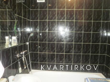 Rent 2-bedroom apartment, Krivoy Rog - apartment by the day