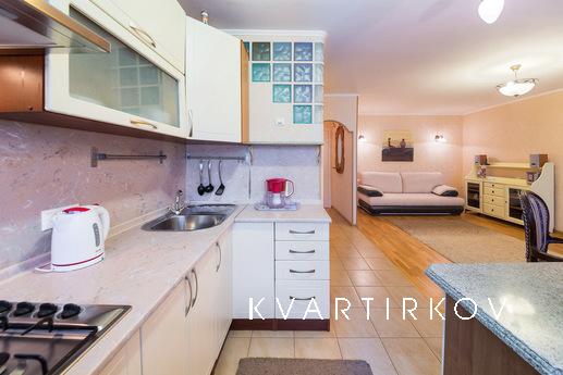 2-комнатная квартира на Якиманке, Москва - квартира посуточно