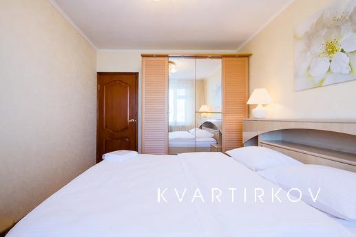 2-комнатная квартира на Ленинском, Москва - квартира посуточно