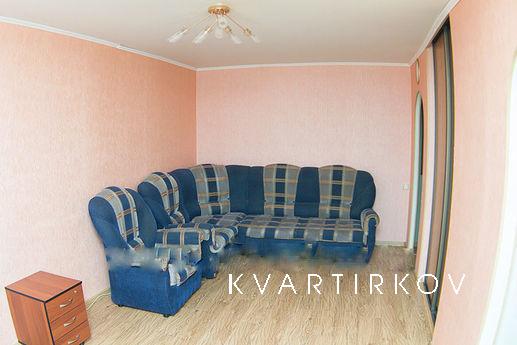 Проспект Октября, остановка Горсовет.