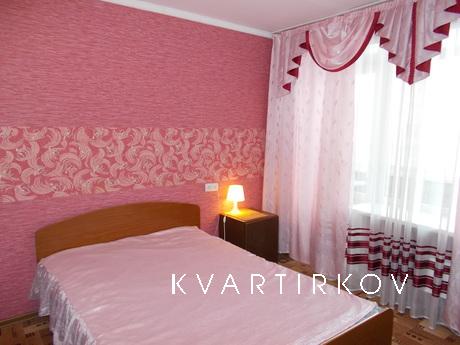 Pyshma Apartment for Rent, Verkhnyaya Pyshma - apartment by the day