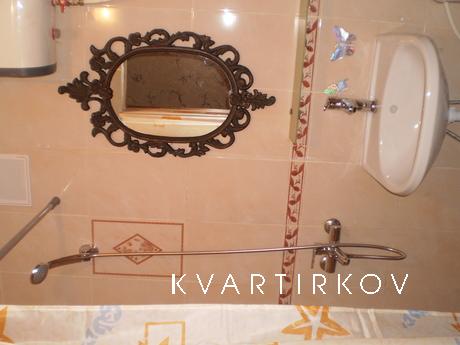 Pyshma Apartment for Rent, Verkhnyaya Pyshma - apartment by the day