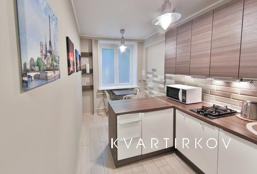 Центр Москвы, двух-комнатная( Евро), Москва - квартира посуточно