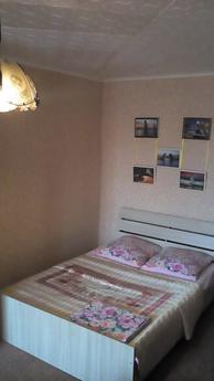 Количество комнат: 1 
Адрес: Тевосяна 11