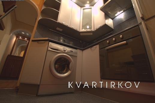 Практичная двушка рядом с парком, Уфа - квартира посуточно