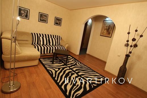 Практичная двушка рядом с парком, Уфа - квартира посуточно