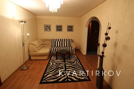 Практичная двушка рядом с парком, Уфа - квартира посуточно