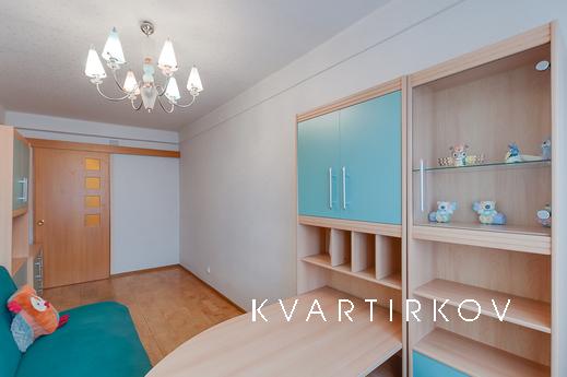 Three-room apartment in Victory Park, Санкт-Петербург - квартира подобово