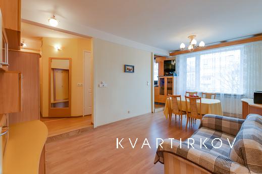 Three-room apartment in Victory Park, Санкт-Петербург - квартира подобово