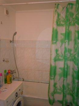 Сдается чистая,уютная квартира час,ночь,сутки. В квартире ес