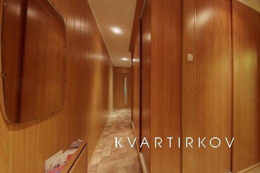 Apartments in Golden Triangle, Санкт-Петербург - квартира подобово