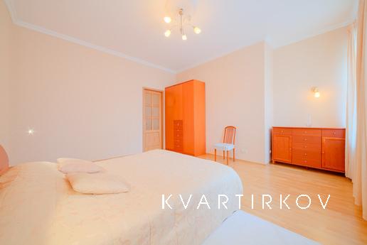 Apartment hotel type, Saint Petersburg - apartment by the day