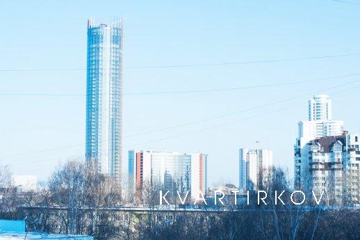 myhomehotel на улице шевелева 5, Екатеринбург - квартира посуточно