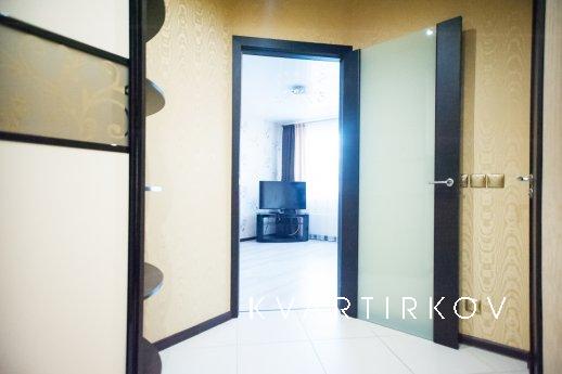 myhomehotel на улице шевелева 5, Екатеринбург - квартира посуточно