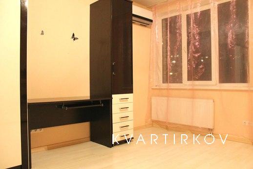 Шикарная 4-комн квартира в самом центре, Волгоград - квартира посуточно