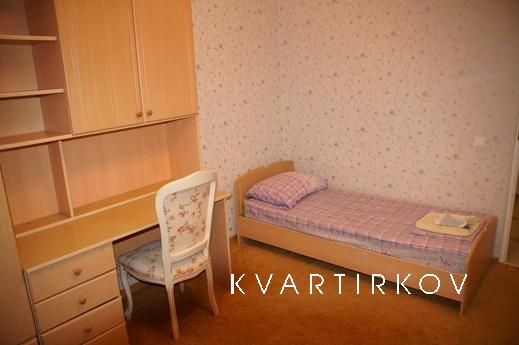 Шикарная 3-комнатна в самом центре !, Волгоград - квартира посуточно