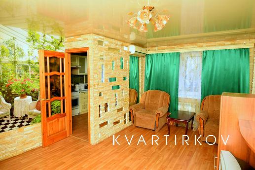 2-комнатная квартира в центре города, Волгоград - квартира посуточно