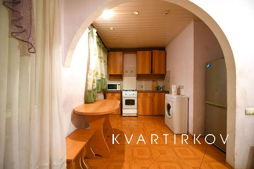 Apartment near the railway station, Volgograd - apartment by the day