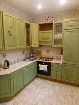 Excellent 4-room apartment on the waterf, Волгоград - квартира подобово