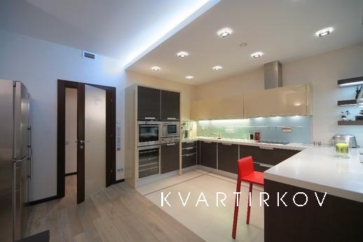 Clean comfortable apartments, Tyumen - apartment by the day