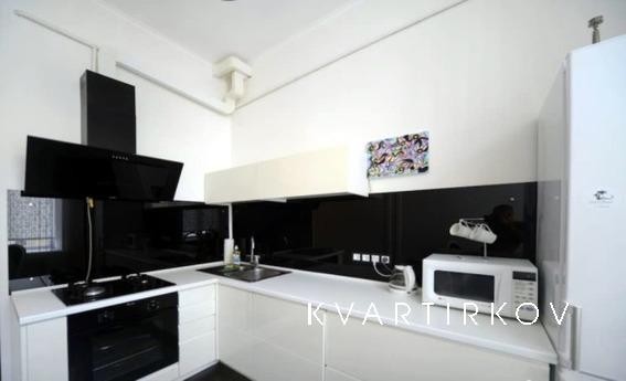 Clean comfortable apartments, Tyumen - apartment by the day