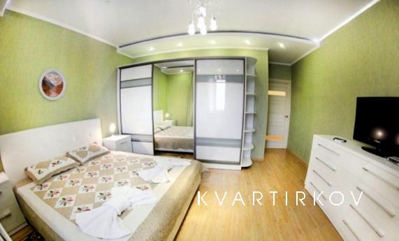 Очаровательная однокомнатная квартира с евро ремонтом. Дом р