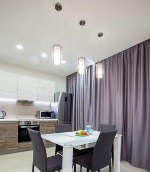 Чистая уютная квартира в центре Тюмени, Тюмень - квартира посуточно