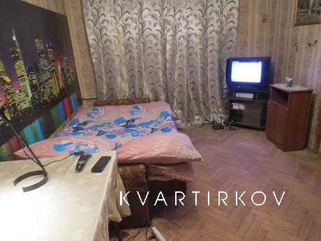 2 bedroom apartment for rent, Moscow - apartment by the day