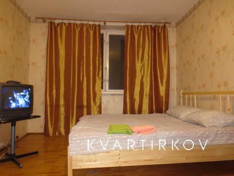 1 bedroom apartment for rent, Москва - квартира подобово