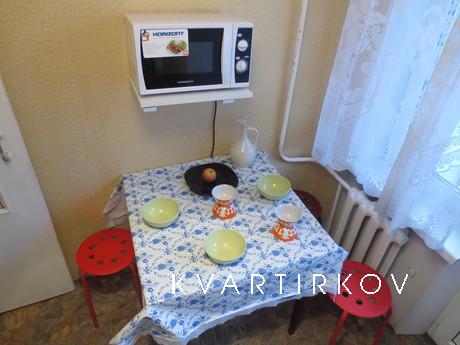 Светлая и тёплая 2-х комнатная квартира, Москва - квартира посуточно