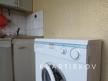 Светлая и тёплая 2-х комнатная квартира, Москва - квартира посуточно