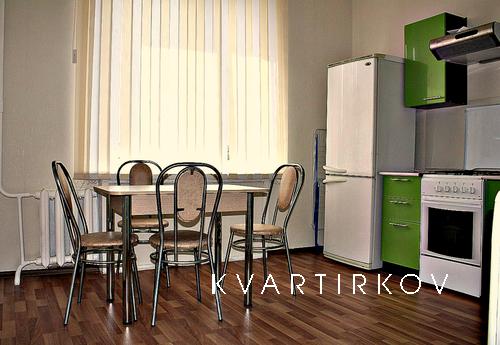 Просторная квартира в Сталинском доме, Москва - квартира посуточно